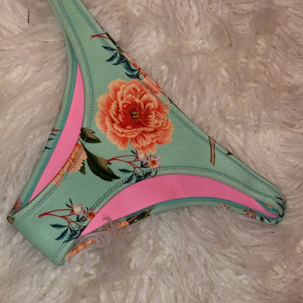 Triangl bottoms